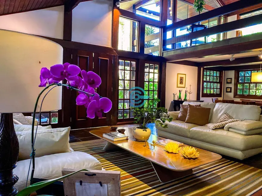 Foto 6 de Casa de Condomínio com 4 quartos à venda, 350m2 em Itaipu, Niteroi - RJ