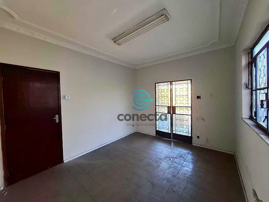 Casa com 5 quartos à venda, 450m2 em Colubande, Sao Goncalo - RJ - imagem 7 Foto 7 de Casa com 5 quartos à venda, 450m2 em Colubande, Sao Goncalo - RJ