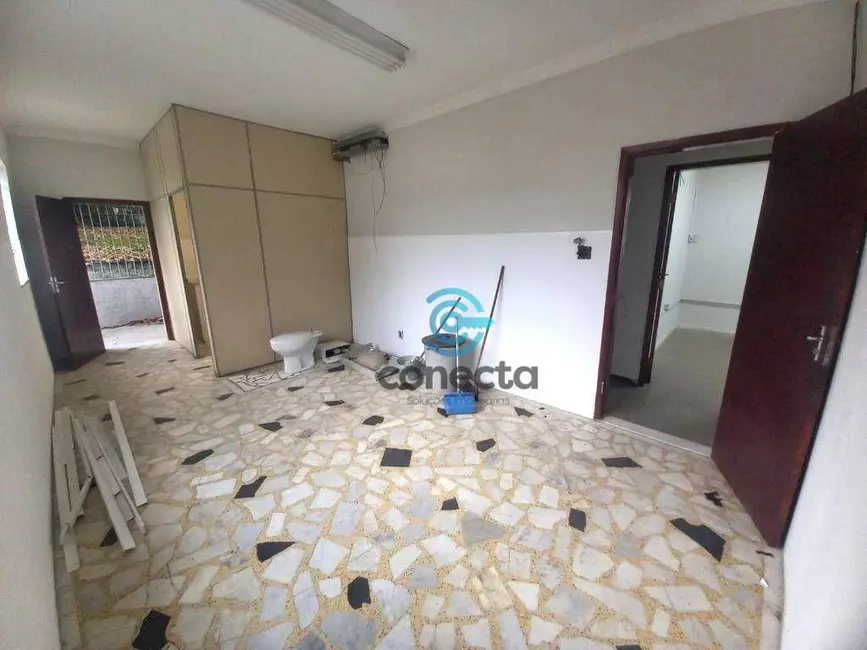 Foto 8 de Casa com 4 quartos à venda, 176m2 em Colubande, Sao Goncalo - RJ