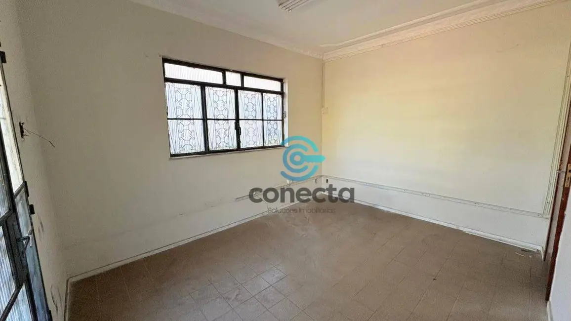Casa com 5 quartos à venda, 450m2 em Colubande, Sao Goncalo - RJ - imagem 9 Foto 9 de Casa com 5 quartos à venda, 450m2 em Colubande, Sao Goncalo - RJ