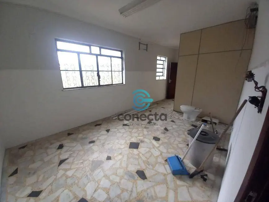 Foto 7 de Casa com 4 quartos à venda, 176m2 em Colubande, Sao Goncalo - RJ