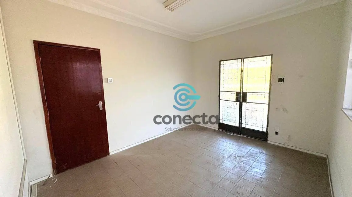 Foto 4 de Casa com 5 quartos à venda, 450m2 em Colubande, Sao Goncalo - RJ