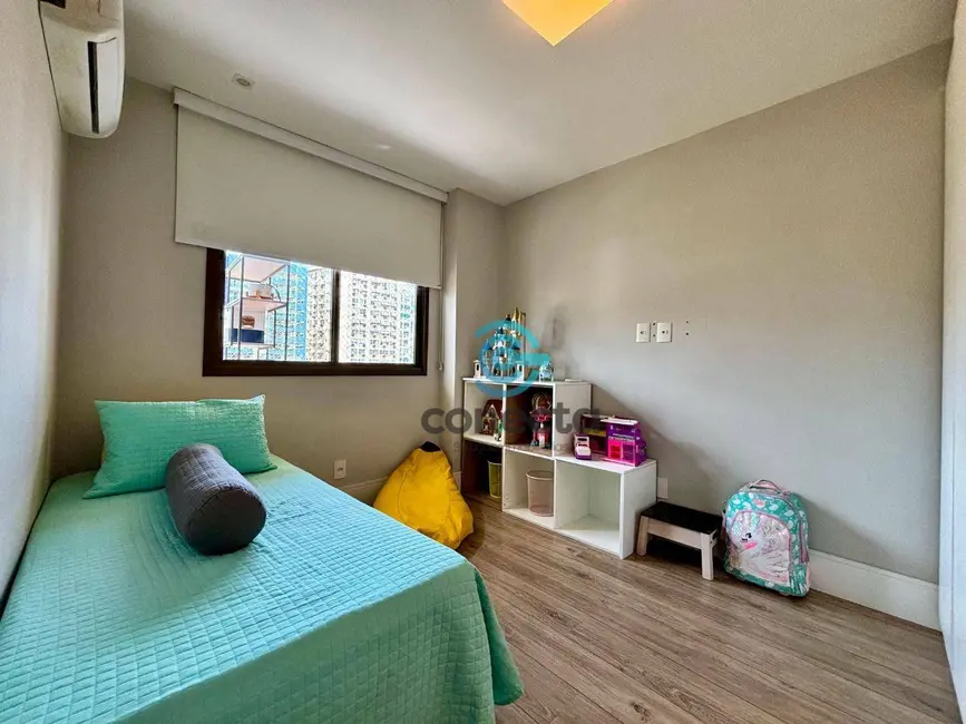 Foto 9 de Apartamento com 2 quartos à venda, 97m2 em Icaraí, Niteroi - RJ