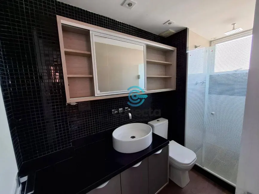 Apartamento com 3 quartos para alugar, 202m2 em Boa Viagem, Niteroi - RJ - imagem 7 Foto 7 de Apartamento com 3 quartos para alugar, 202m2 em Boa Viagem, Niteroi - RJ