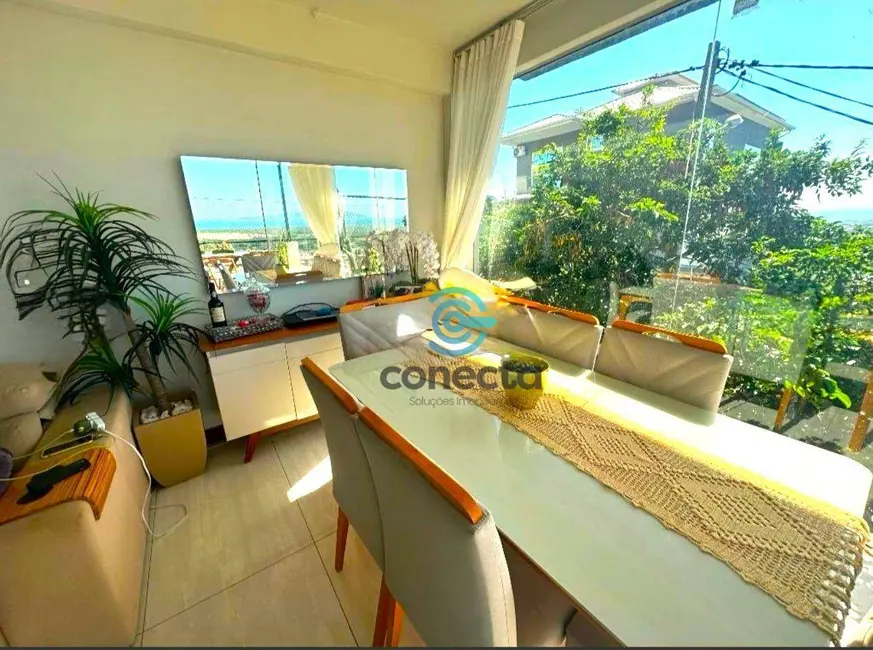 Casa de Condomínio com 2 quartos à venda, 300m2 em Ogiva, Cabo Frio - RJ - imagem 6 Foto 6 de Casa de Condomínio com 2 quartos à venda, 300m2 em Ogiva, Cabo Frio - RJ