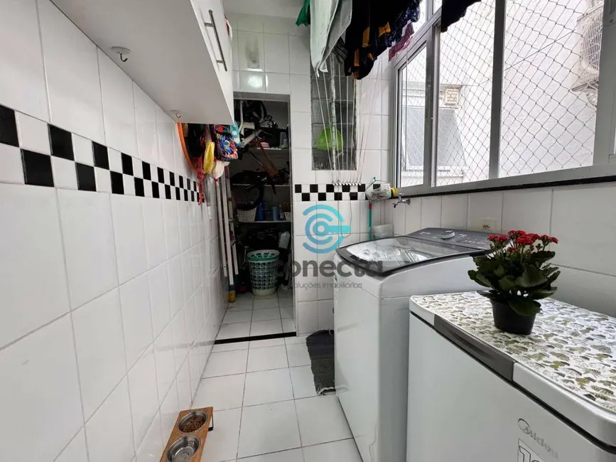 Apartamento com 2 quartos à venda, 70m2 em Icaraí, Niteroi - RJ - imagem 9 Foto 9 de Apartamento com 2 quartos à venda, 70m2 em Icaraí, Niteroi - RJ