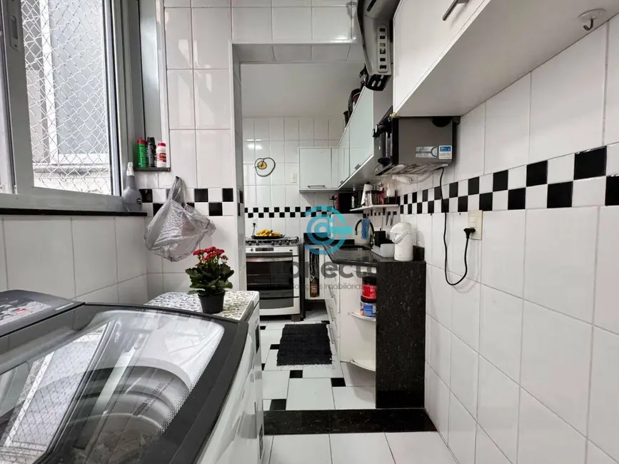 Apartamento com 2 quartos à venda, 70m2 em Icaraí, Niteroi - RJ - imagem 8 Foto 8 de Apartamento com 2 quartos à venda, 70m2 em Icaraí, Niteroi - RJ