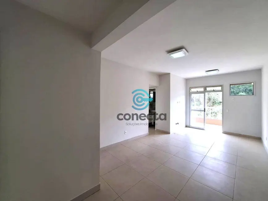 Apartamento com 2 quartos para alugar, 122m2 em Icaraí, Niteroi - RJ - imagem 3 Foto 3 de Apartamento com 2 quartos para alugar, 122m2 em Icaraí, Niteroi - RJ