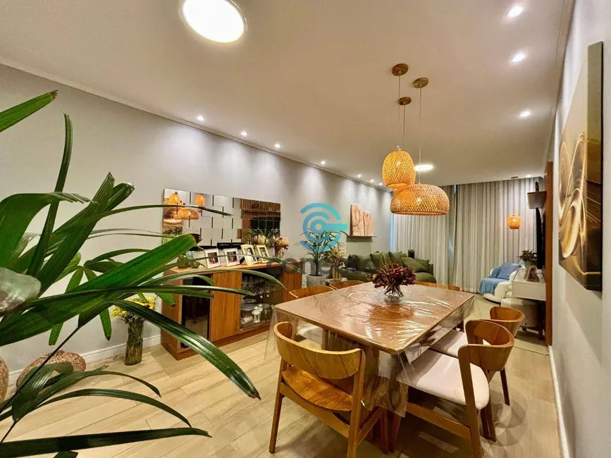 Apartamento com 3 quartos à venda, 140m2 em Icaraí, Niteroi - RJ - imagem 5 Foto 5 de Apartamento com 3 quartos à venda, 140m2 em Icaraí, Niteroi - RJ