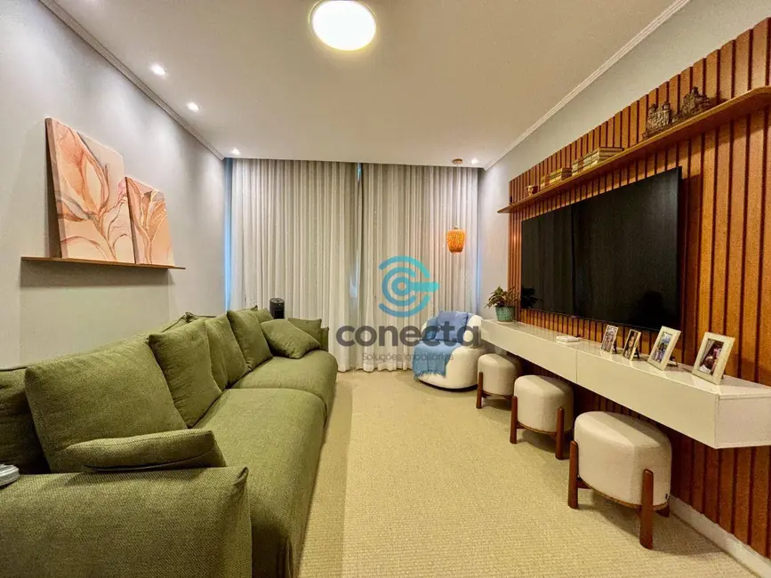 Apartamento com 3 quartos à venda, 140m2 em Icaraí, Niteroi - RJ - imagem 4 Foto 4 de Apartamento com 3 quartos à venda, 140m2 em Icaraí, Niteroi - RJ