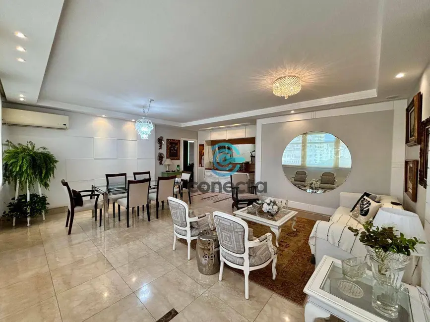 Foto 8 de Apartamento com 3 quartos à venda, 202m2 em Icaraí, Niteroi - RJ