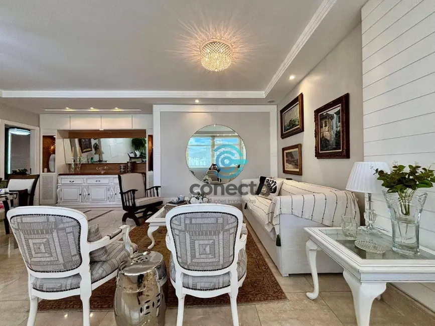 Foto 7 de Apartamento com 3 quartos à venda, 202m2 em Icaraí, Niteroi - RJ