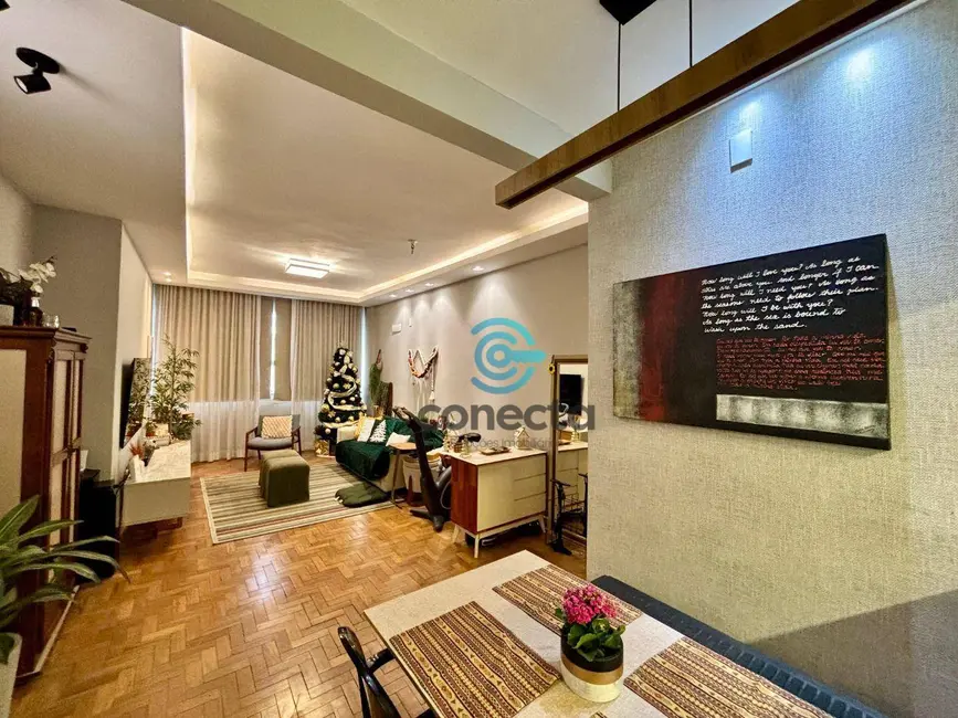 Apartamento com 3 quartos à venda, 140m2 em Icaraí, Niteroi - RJ - imagem 5 Foto 5 de Apartamento com 3 quartos à venda, 140m2 em Icaraí, Niteroi - RJ