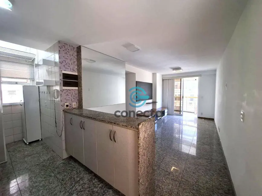 Apartamento com 2 quartos para alugar, 141m2 em Icaraí, Niteroi - RJ - imagem 6 Foto 6 de Apartamento com 2 quartos para alugar, 141m2 em Icaraí, Niteroi - RJ