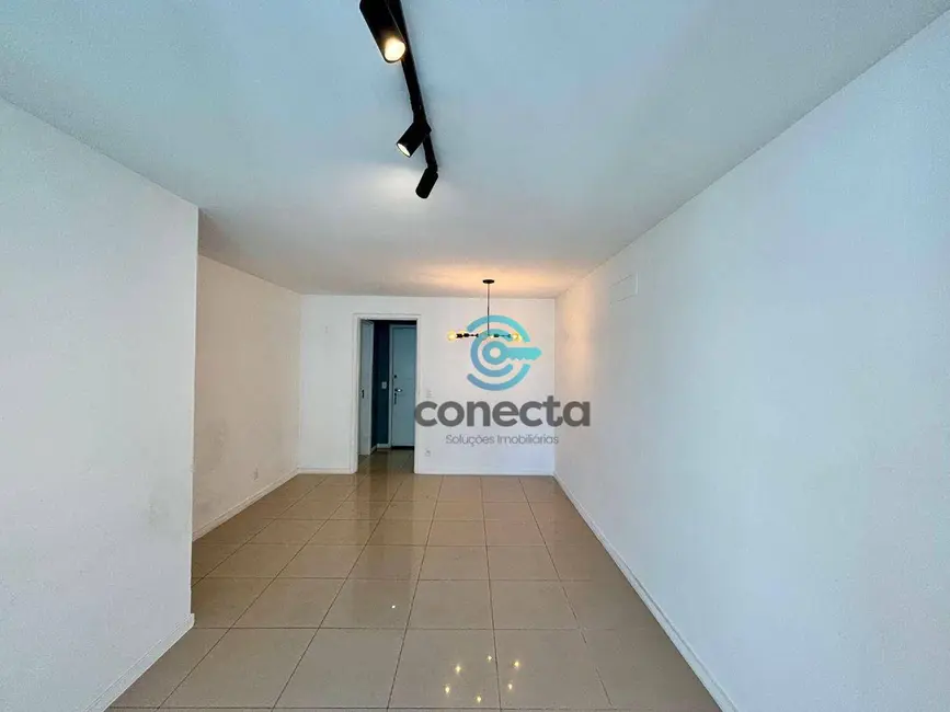 Foto 4 de Apartamento com 2 quartos à venda, 86m2 em Icaraí, Niteroi - RJ