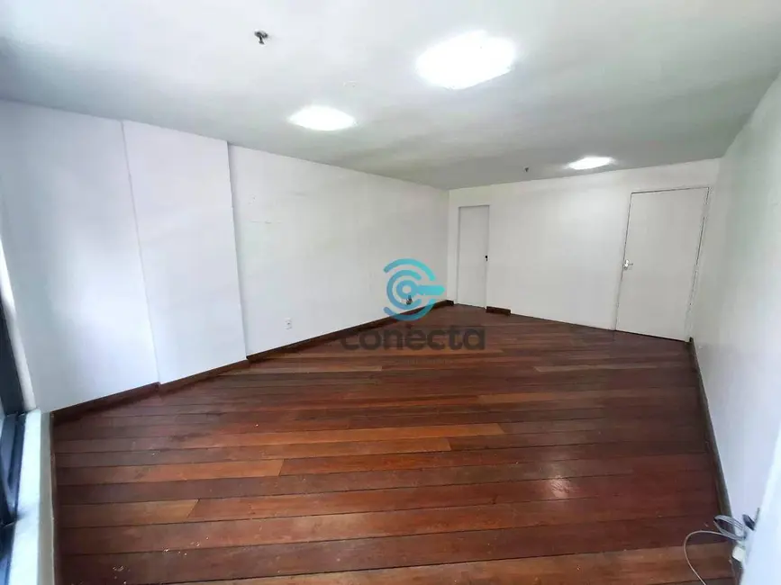 Sala Comercial para alugar, 45m2 em Centro, Niteroi - RJ - imagem 8 Foto 8 de Sala Comercial para alugar, 45m2 em Centro, Niteroi - RJ