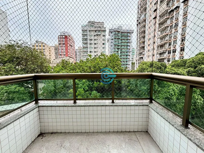 Foto 2 de Apartamento com 2 quartos à venda, 80m2 em Icaraí, Niteroi - RJ