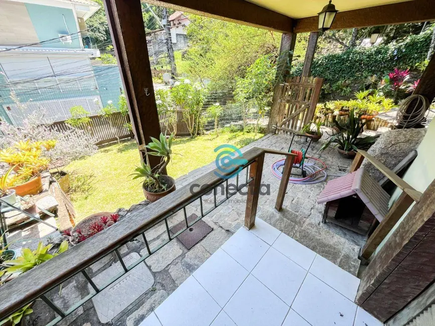 Foto 5 de Casa de Condomínio com 4 quartos para alugar, 364m2 em Charitas, Niteroi - RJ