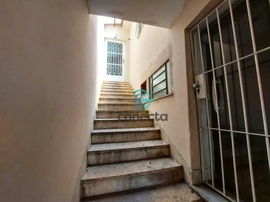 Casa com 4 quartos para alugar, 300m2 em Zé Garoto, Sao Goncalo - RJ - imagem 8 Foto 8 de Casa com 4 quartos para alugar, 300m2 em Zé Garoto, Sao Goncalo - RJ