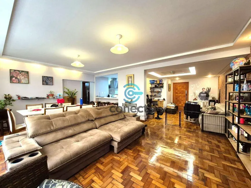 Foto 1 de Apartamento com 3 quartos para alugar, 150m2 em Icaraí, Niteroi - RJ