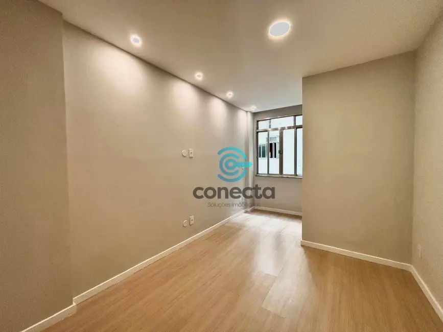 Foto 5 de Apartamento com 2 quartos à venda, 65m2 em Icaraí, Niteroi - RJ