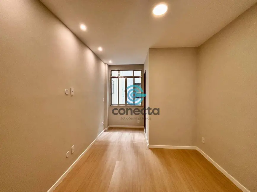 Foto 6 de Apartamento com 2 quartos à venda, 65m2 em Icaraí, Niteroi - RJ