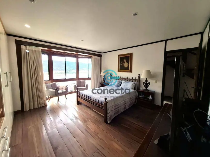 Foto 6 de Casa com 6 quartos à venda, 921m2 em São Francisco, Niteroi - RJ