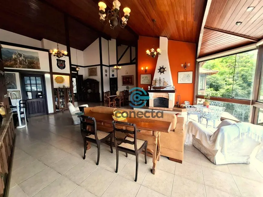 Foto 4 de Casa com 6 quartos à venda, 921m2 em São Francisco, Niteroi - RJ