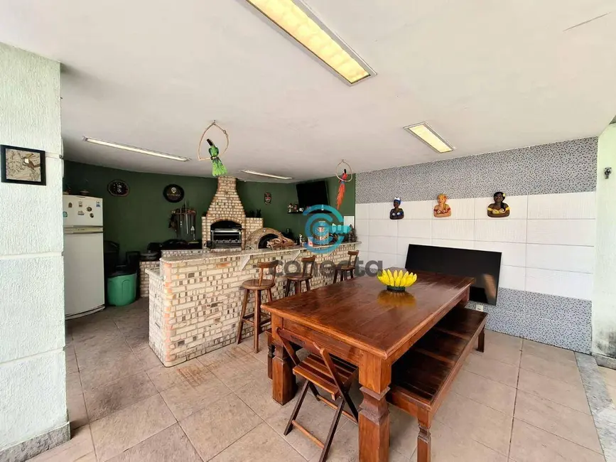 Foto 9 de Casa de Condomínio com 4 quartos à venda, 314m2 em Maria Paula, Niteroi - RJ