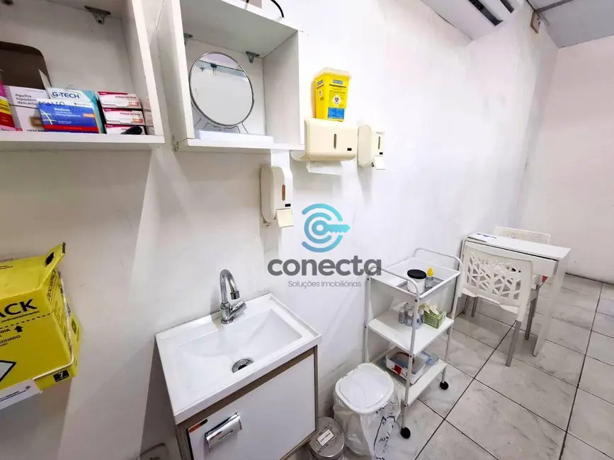 Foto 16 de Loja à venda em Santa Rosa, Niteroi - RJ