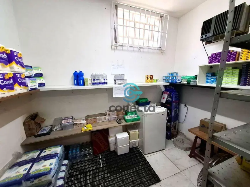 Foto 17 de Loja à venda em Santa Rosa, Niteroi - RJ