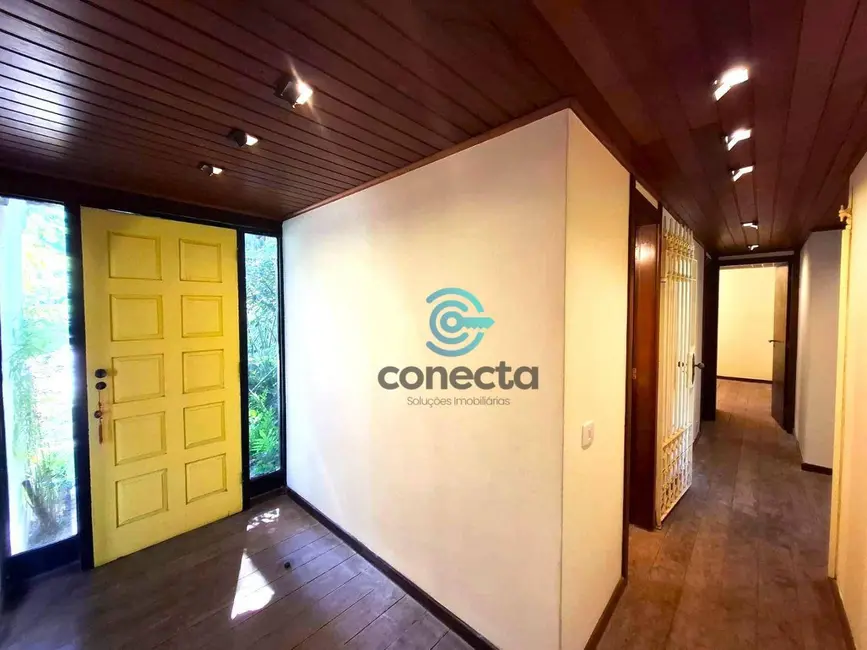 Foto 6 de Casa de Condomínio com 3 quartos para alugar, 242m2 em Itaipu, Niteroi - RJ