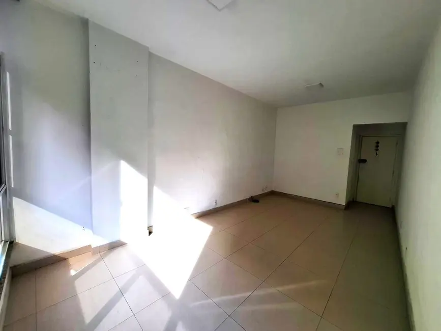 Sala Comercial para alugar, 28m2 em Centro, Niteroi - RJ - imagem 6 Foto 6 de Sala Comercial para alugar, 28m2 em Centro, Niteroi - RJ