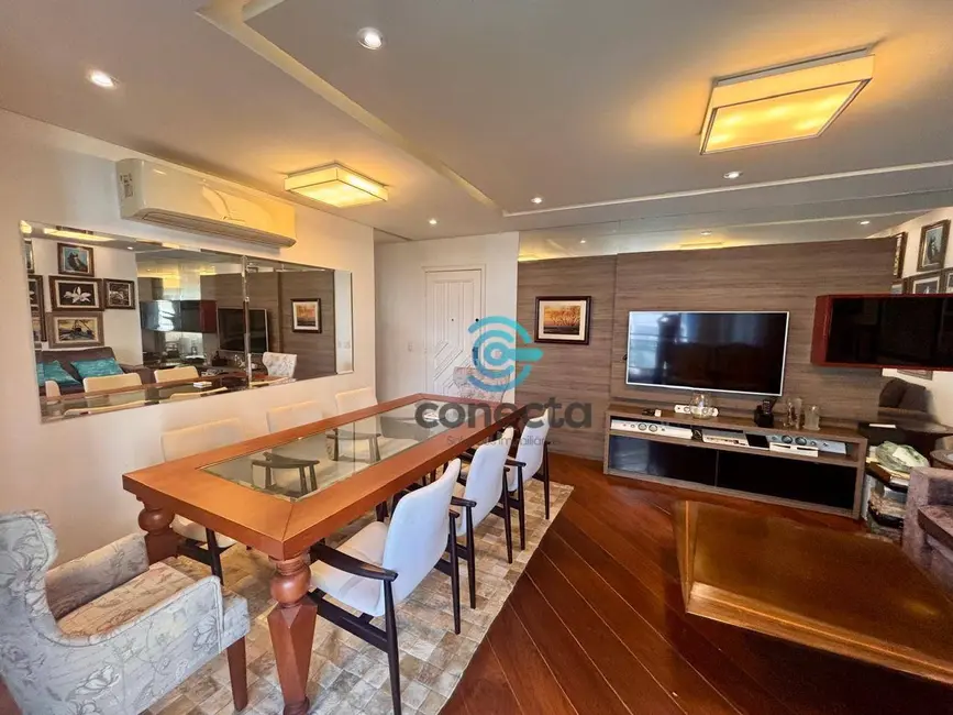 Apartamento com 3 quartos à venda, 120m2 em Icaraí, Niteroi - RJ - imagem 9 Foto 9 de Apartamento com 3 quartos à venda, 120m2 em Icaraí, Niteroi - RJ