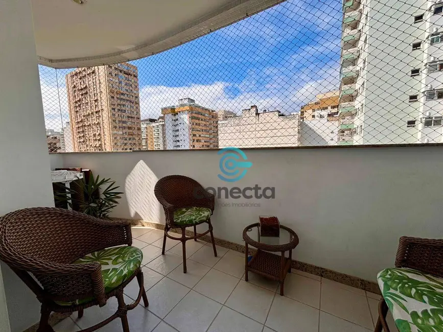 Apartamento com 2 quartos à venda, 98m2 em Icaraí, Niteroi - RJ - imagem 4 Foto 4 de Apartamento com 2 quartos à venda, 98m2 em Icaraí, Niteroi - RJ