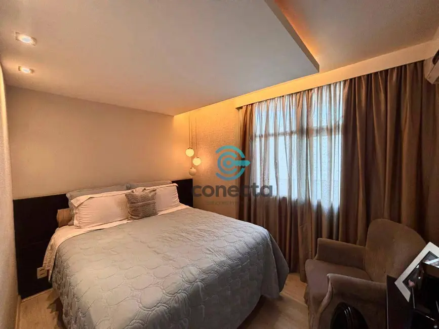 Apartamento com 2 quartos à venda, 98m2 em Icaraí, Niteroi - RJ - imagem 7 Foto 7 de Apartamento com 2 quartos à venda, 98m2 em Icaraí, Niteroi - RJ