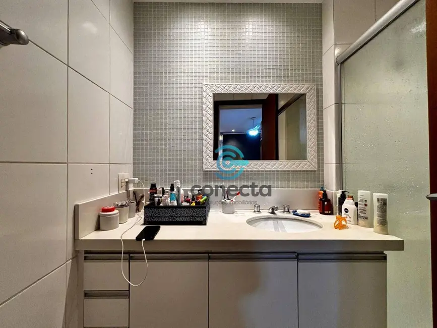 Apartamento com 3 quartos à venda, 125m2 em Icaraí, Niteroi - RJ - imagem 8 Foto 8 de Apartamento com 3 quartos à venda, 125m2 em Icaraí, Niteroi - RJ