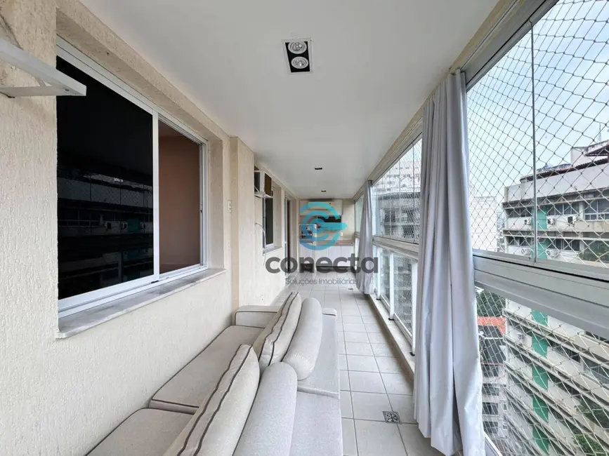 Apartamento com 3 quartos à venda, 120m2 em Icaraí, Niteroi - RJ - imagem 2 Foto 2 de Apartamento com 3 quartos à venda, 120m2 em Icaraí, Niteroi - RJ