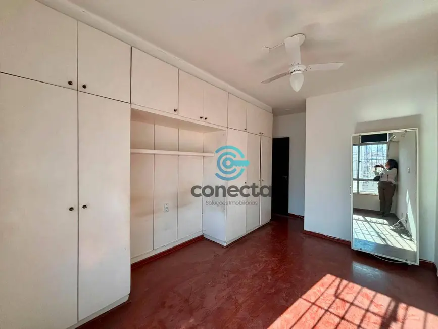 Apartamento com 3 quartos à venda, 110m2 em Icaraí, Niteroi - RJ - imagem 5 Foto 5 de Apartamento com 3 quartos à venda, 110m2 em Icaraí, Niteroi - RJ