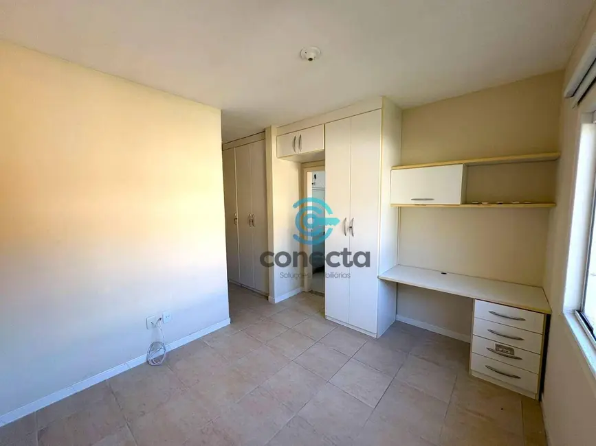 Casa com 3 quartos à venda e para alugar, 182m2 em Itaipu, Niteroi - RJ - imagem 9 Foto 9 de Casa com 3 quartos à venda e para alugar, 182m2 em Itaipu, Niteroi - RJ