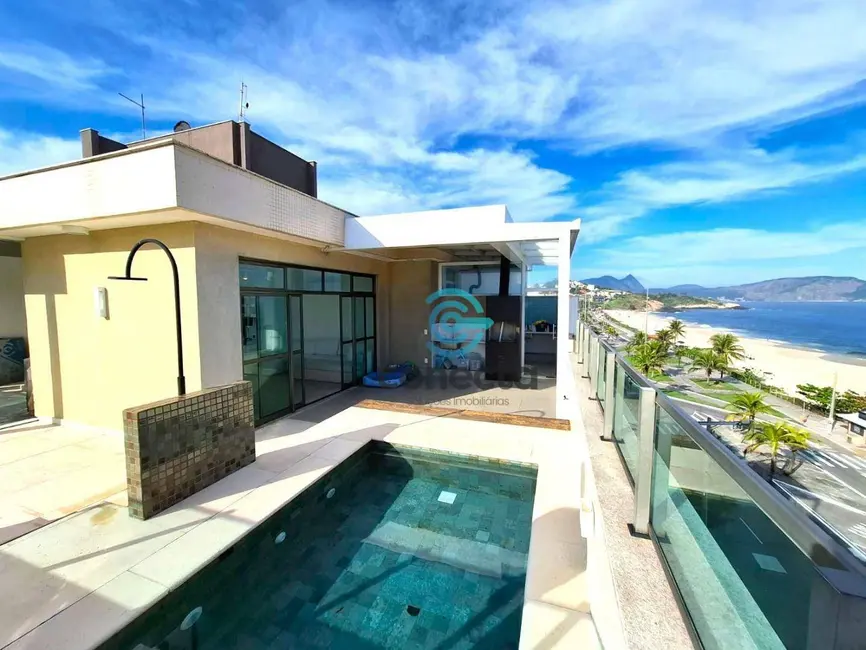 Cobertura com 3 quartos à venda, 121m2 em Piratininga, Niteroi - RJ - imagem 2 Foto 2 de Cobertura com 3 quartos à venda, 121m2 em Piratininga, Niteroi - RJ