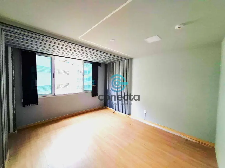Sala Comercial para alugar, 40m2 em Centro, Niteroi - RJ - imagem 6 Foto 6 de Sala Comercial para alugar, 40m2 em Centro, Niteroi - RJ
