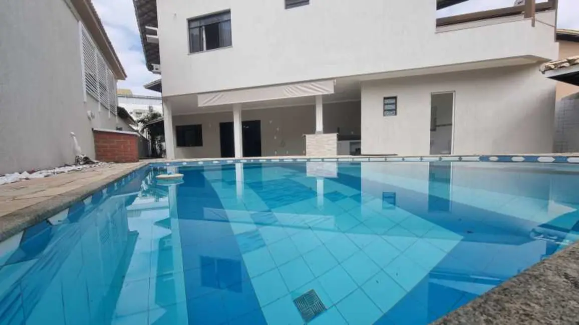 Foto 1 de Casa de Condomínio com 4 quartos à venda, 270m2 em Lauro De Freitas - BA