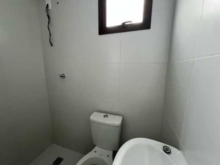 Apartamento com 3 quartos à venda, 114m2 em Salvador - BA - imagem 9 Foto 9 de Apartamento com 3 quartos à venda, 114m2 em Salvador - BA