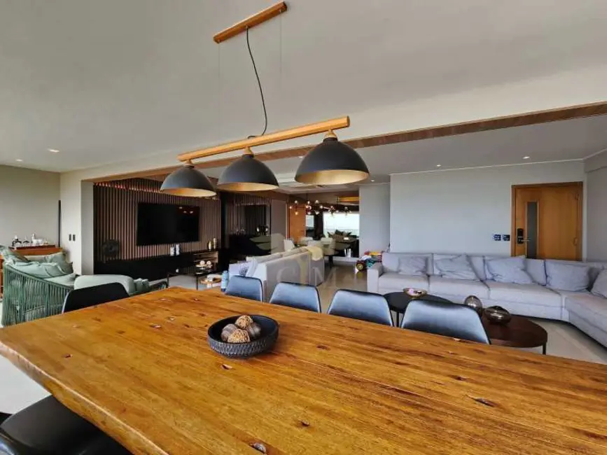 Foto 8 de Apartamento com 4 quartos à venda, 200m2 em Salvador - BA