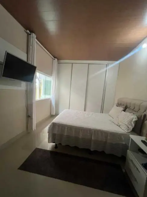 Foto 6 de Casa de Condomínio com 3 quartos à venda, 220m2 em Camacari - BA