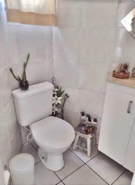 Casa de Condomínio com 4 quartos à venda, 161m2 em Lauro De Freitas - BA - imagem 8 Foto 8 de Casa de Condomínio com 4 quartos à venda, 161m2 em Lauro De Freitas - BA