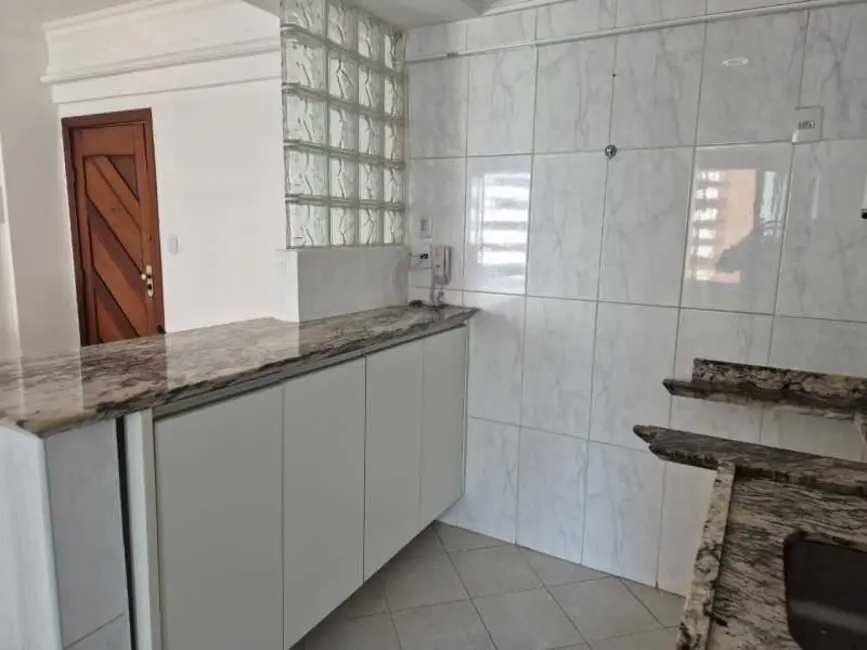 Apartamento com 2 quartos à venda, 71m2 em Salvador - BA - imagem 3 Foto 3 de Apartamento com 2 quartos à venda, 71m2 em Salvador - BA