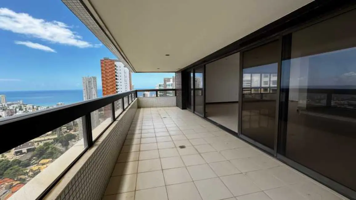 Foto 1 de Apartamento com 4 quartos à venda, 384m2 em Salvador - BA
