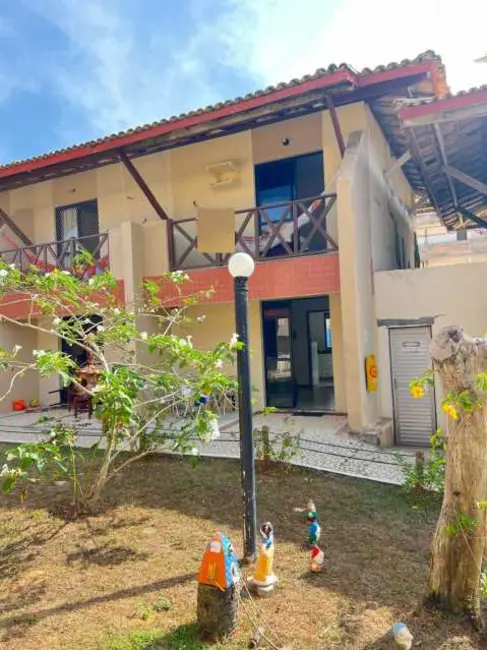 Foto 2 de Casa de Condomínio com 2 quartos à venda, 70m2 em Camacari - BA